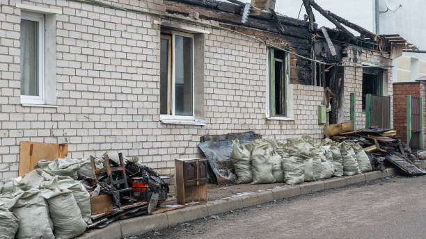 24/7 Emergency Fire Damage Removal experts in Miami Springs, FL
